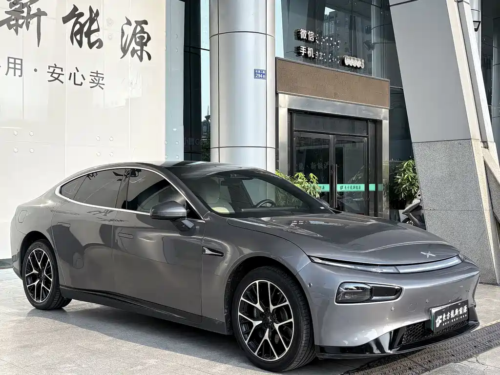 XPeng P7 — миниатюра 3