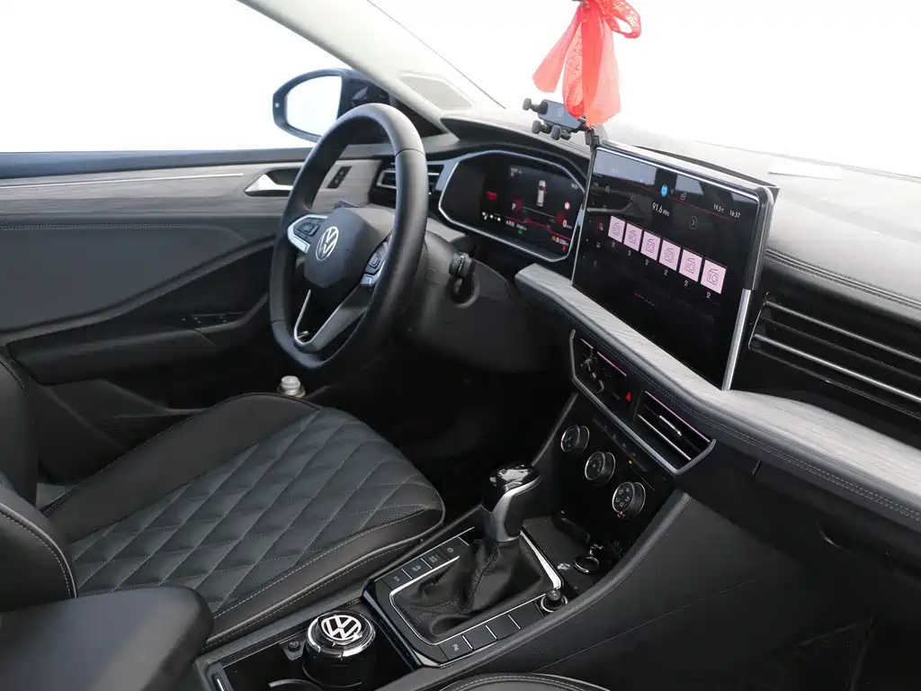Volkswagen Sagitar — миниатюра 14