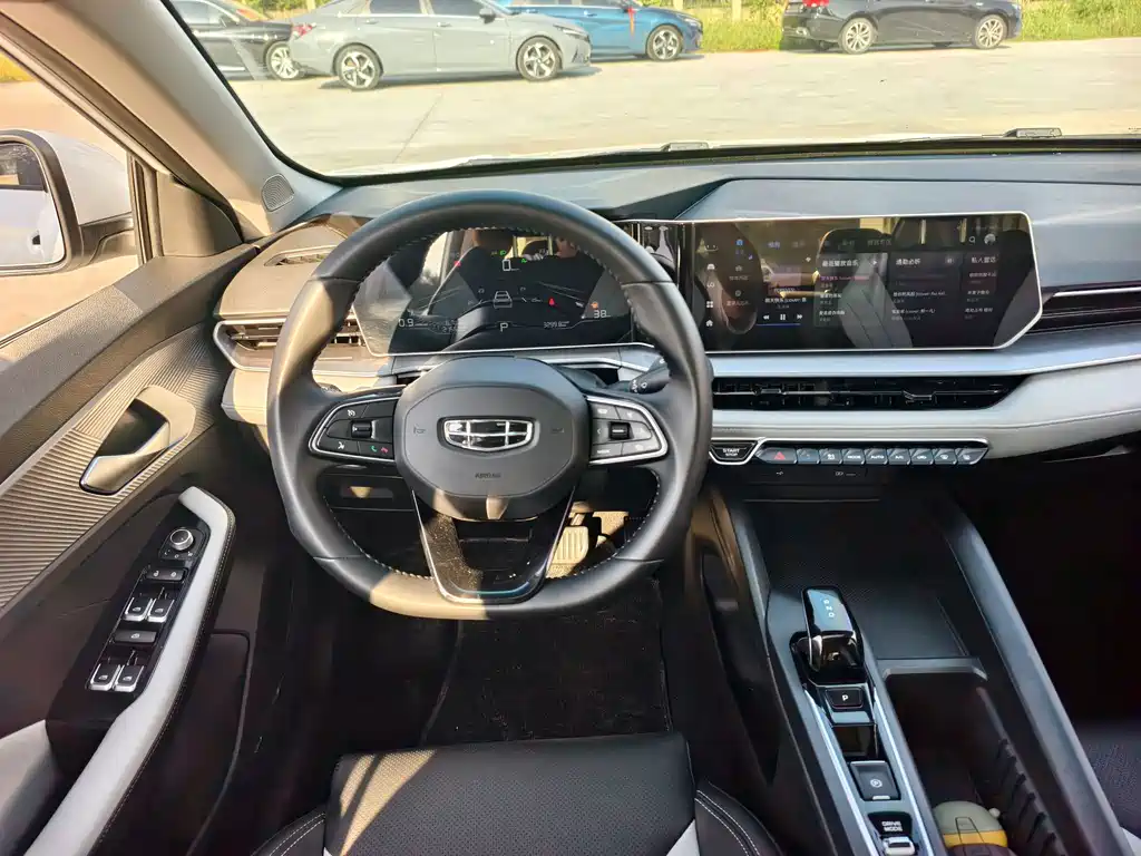 Geely Binrui — миниатюра 12