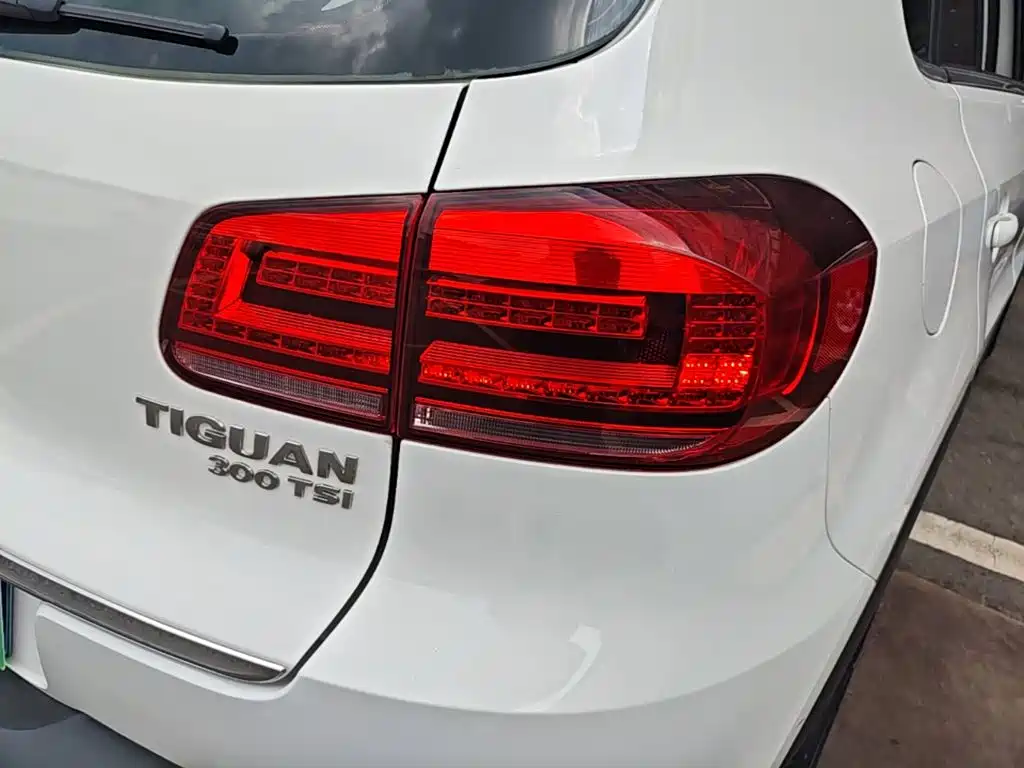 Volkswagen Tiguan — миниатюра 8
