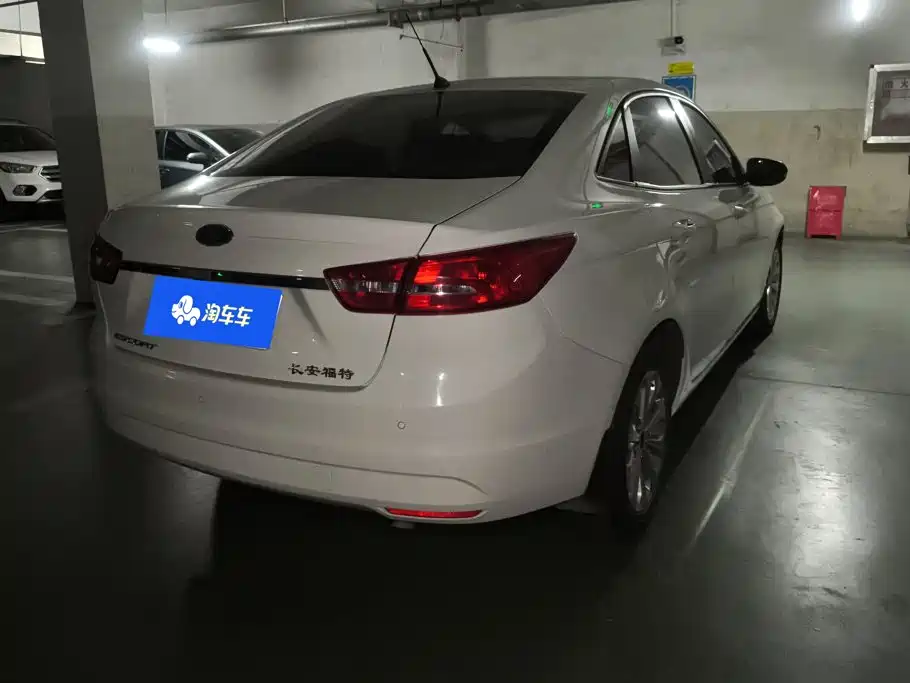 Ford Escort — миниатюра 3