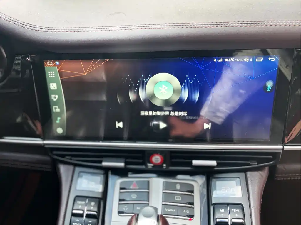 Porsche Panamera — миниатюра 13