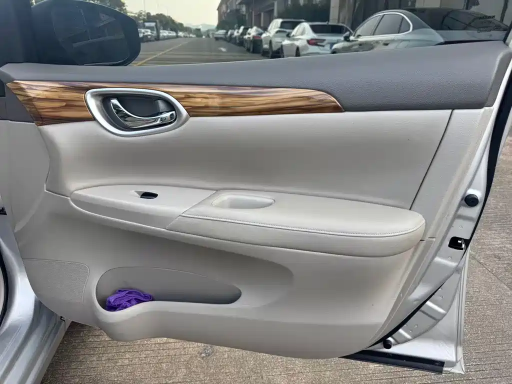 Nissan Sylphy — миниатюра 12