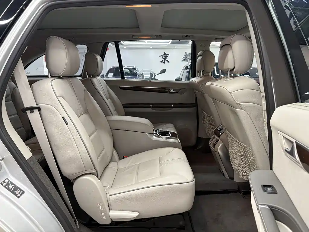 Mercedes-Benz R-Class — миниатюра 8
