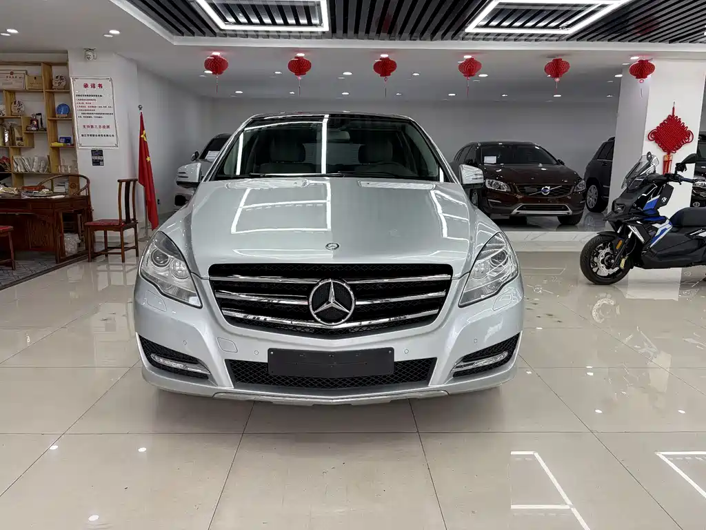 Mercedes-Benz R-Class — миниатюра 2