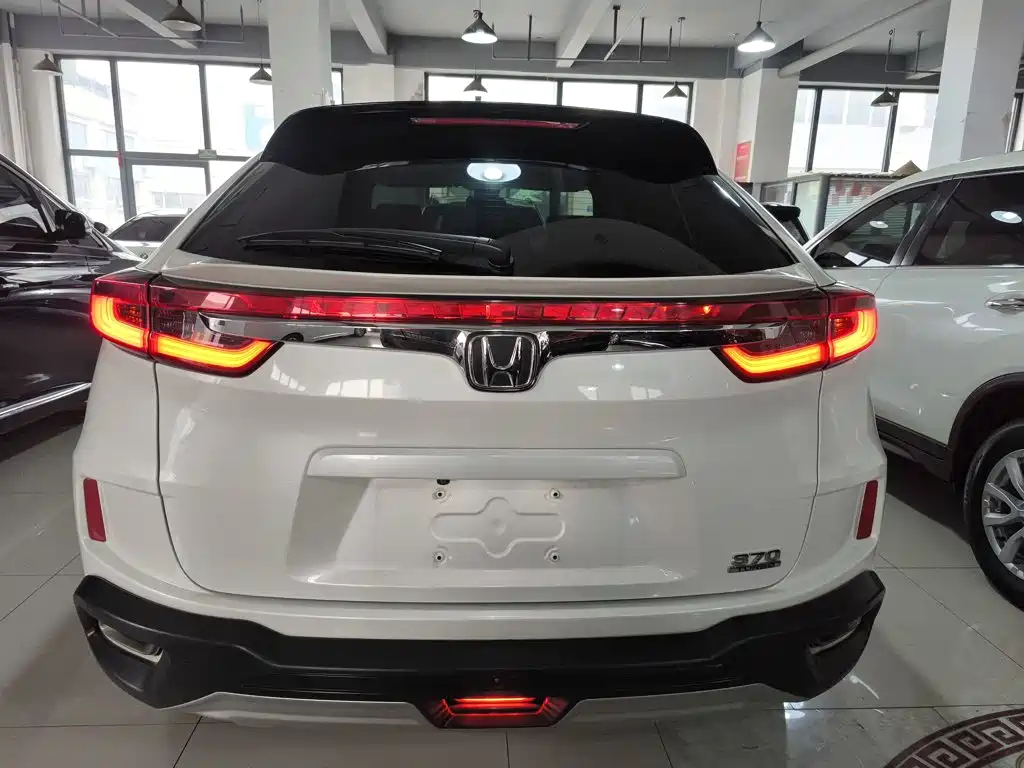 Honda UR-V 2017 370TURBO Luxury V