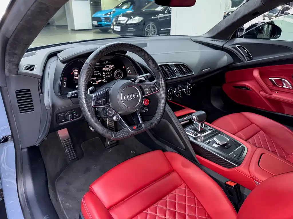 Audi R8 2022 V10 Coupe performance
