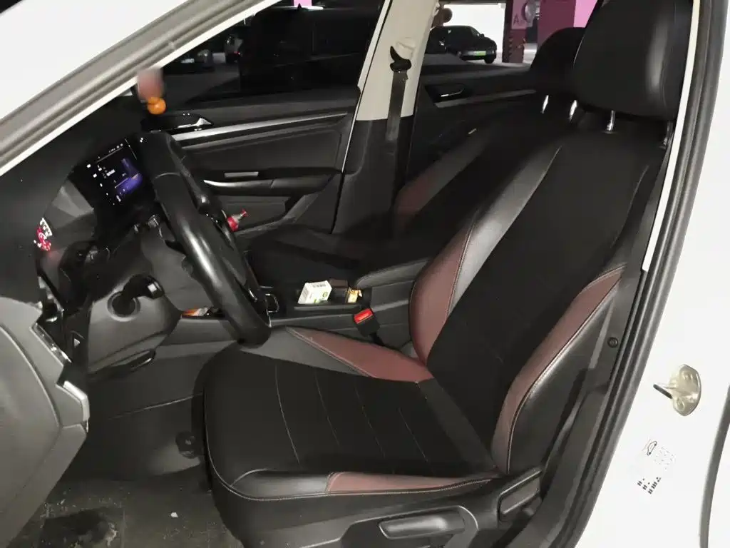 Volkswagen Bora — миниатюра 8