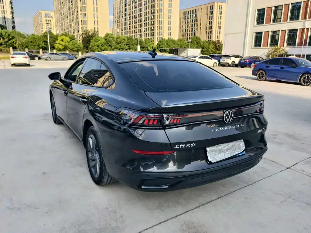Volkswagen Lamando — миниатюра 4