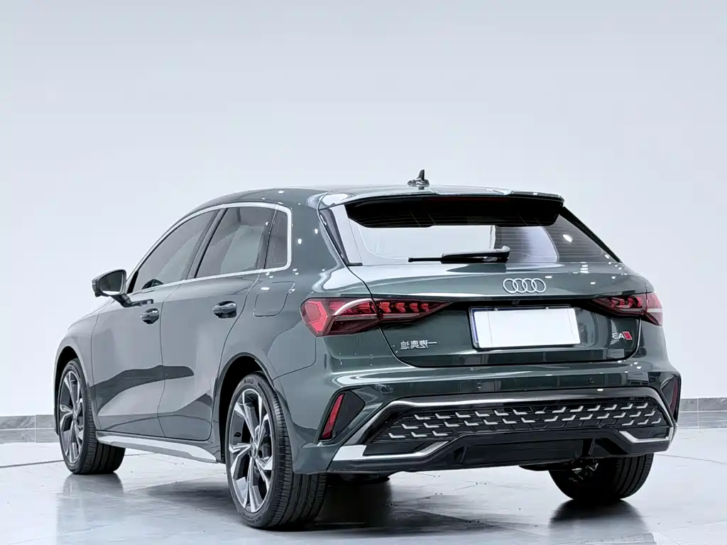 Audi A3 2025 Sportback 35TFSI Premium