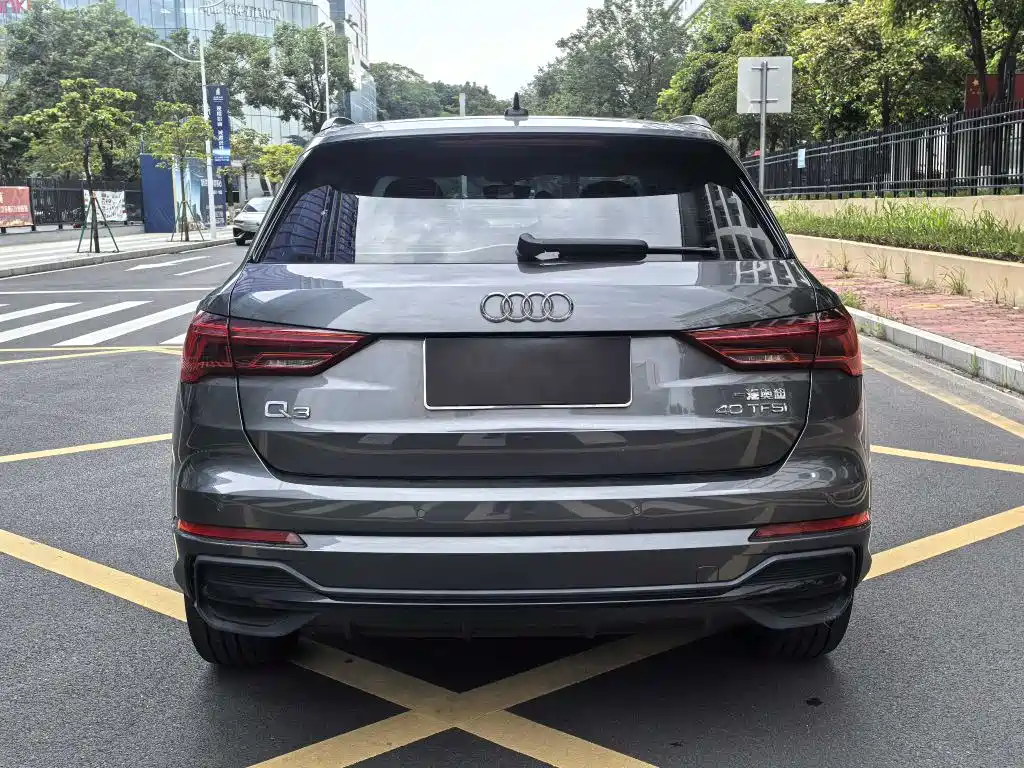 Audi Q3 2021 40 TFSI Fashion