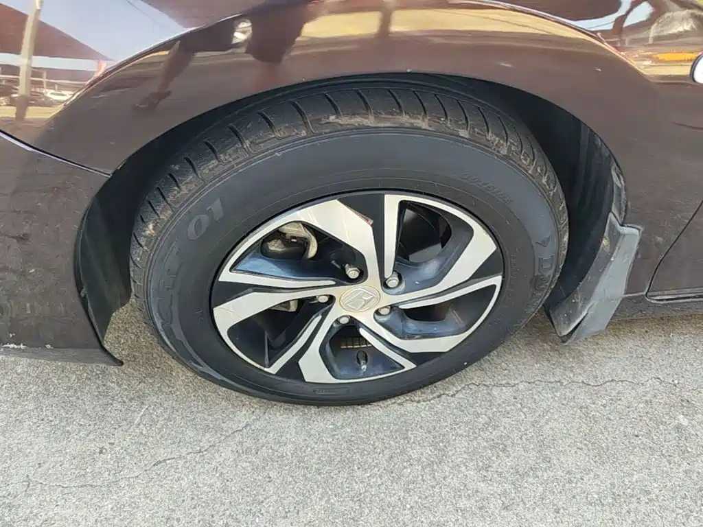 Honda Accord — миниатюра 23