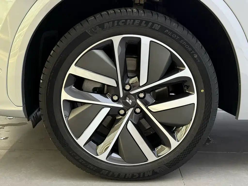 Li Auto Li L7 — миниатюра 7
