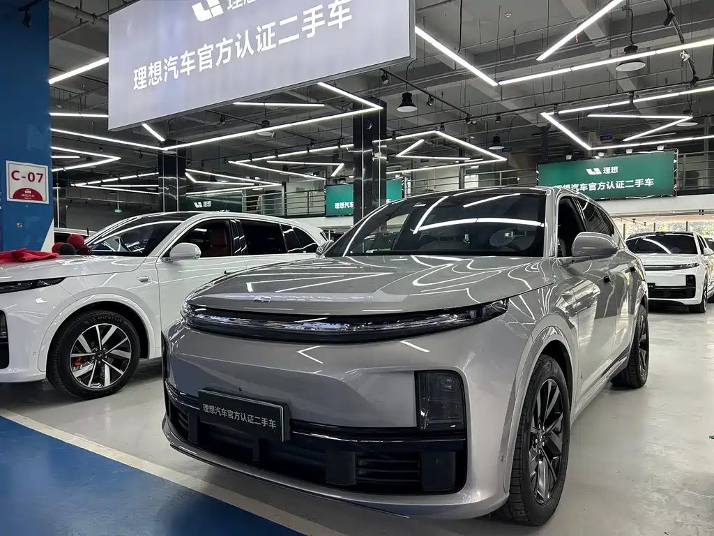 Li Auto Li L7 2023