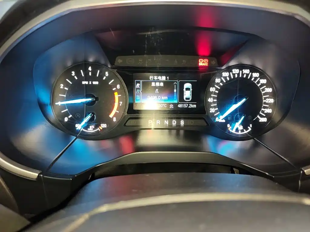 Ford Edge — миниатюра 12