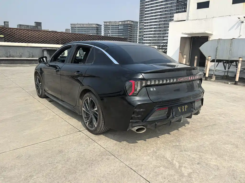 Lynk & Co 03 — миниатюра 15