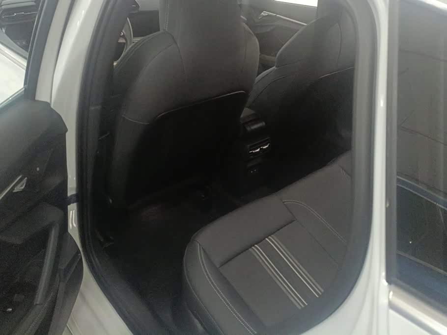Audi A3 1.4 л 2024 г. Белый, пробег 9200 км