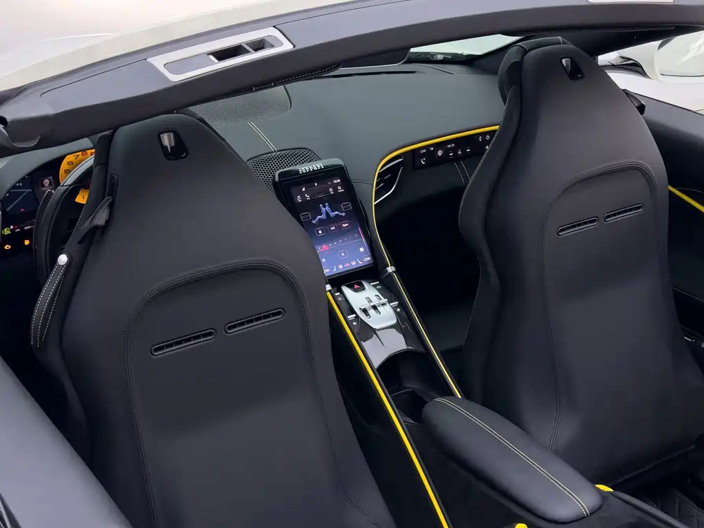 Ferrari Roma — миниатюра 30