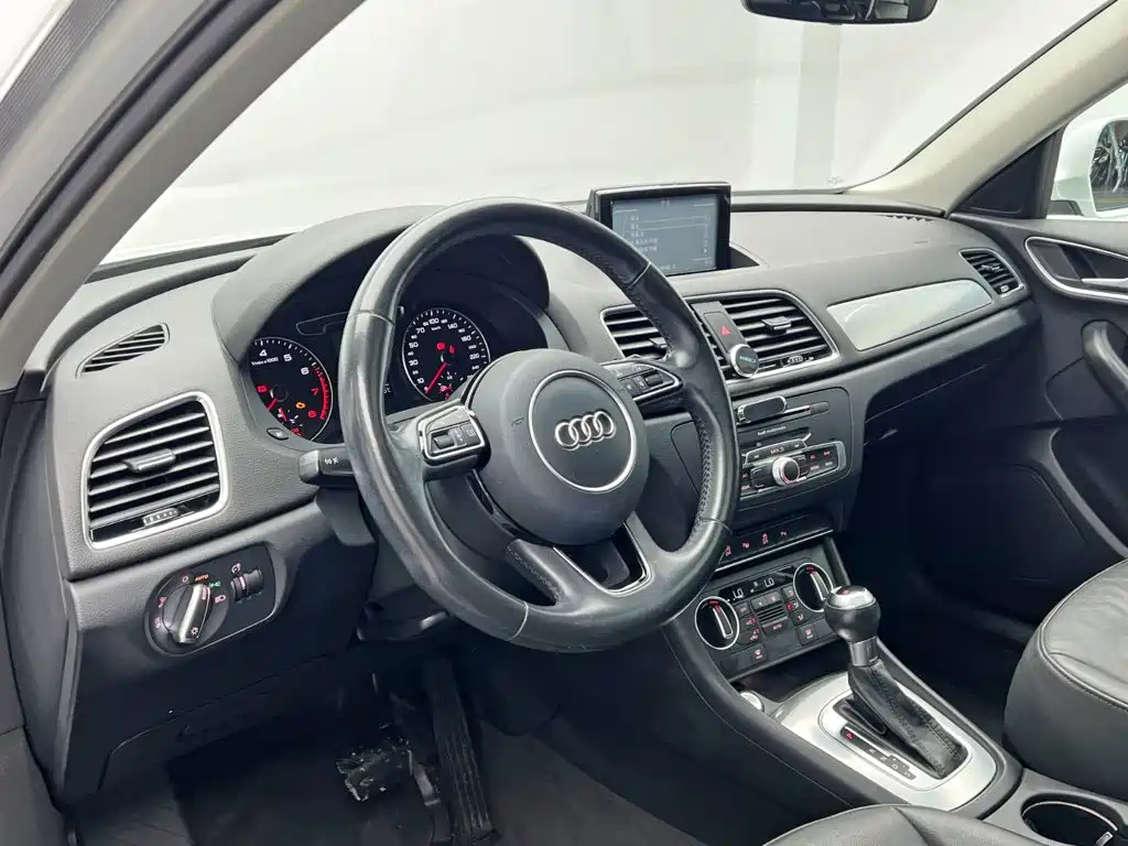 Audi Q3 — миниатюра 15