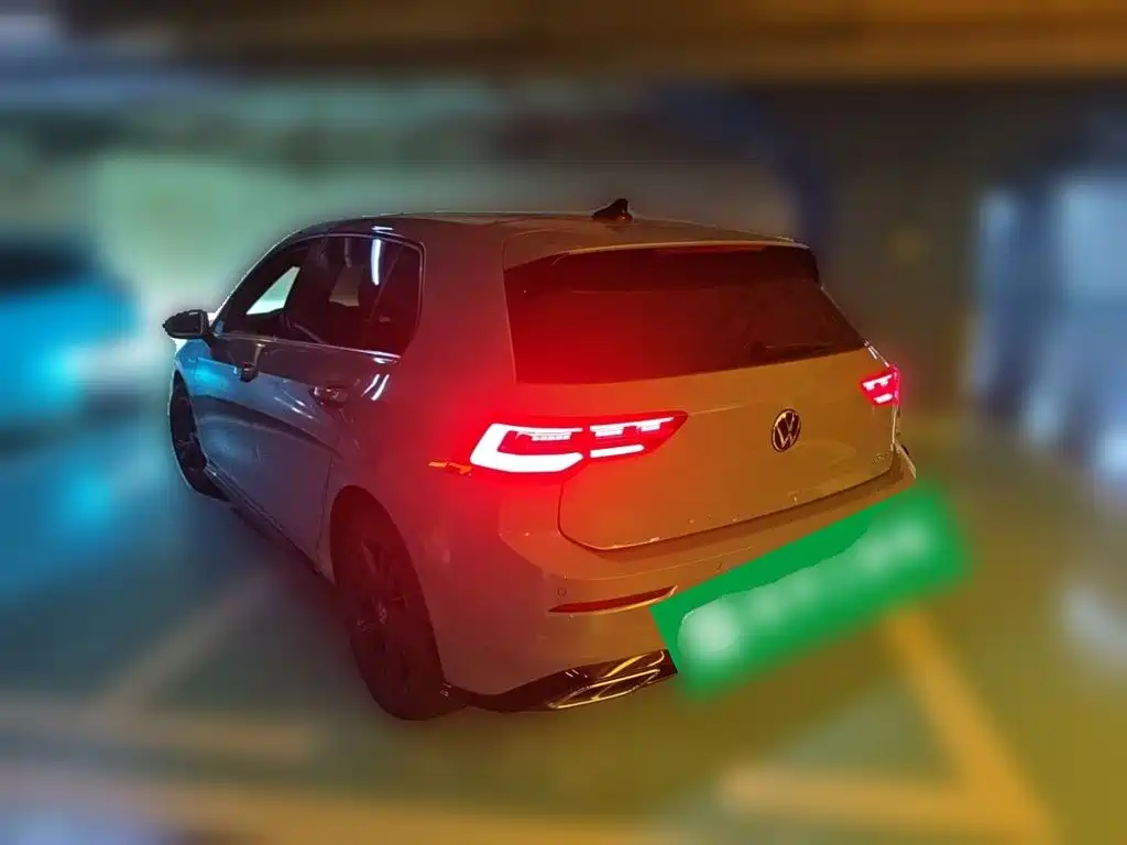 Volkswagen Golf — миниатюра 25