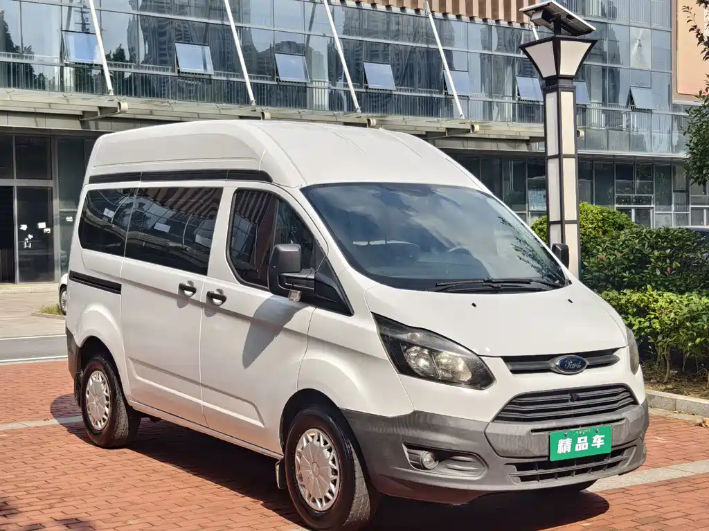 Ford Transit — миниатюра 3