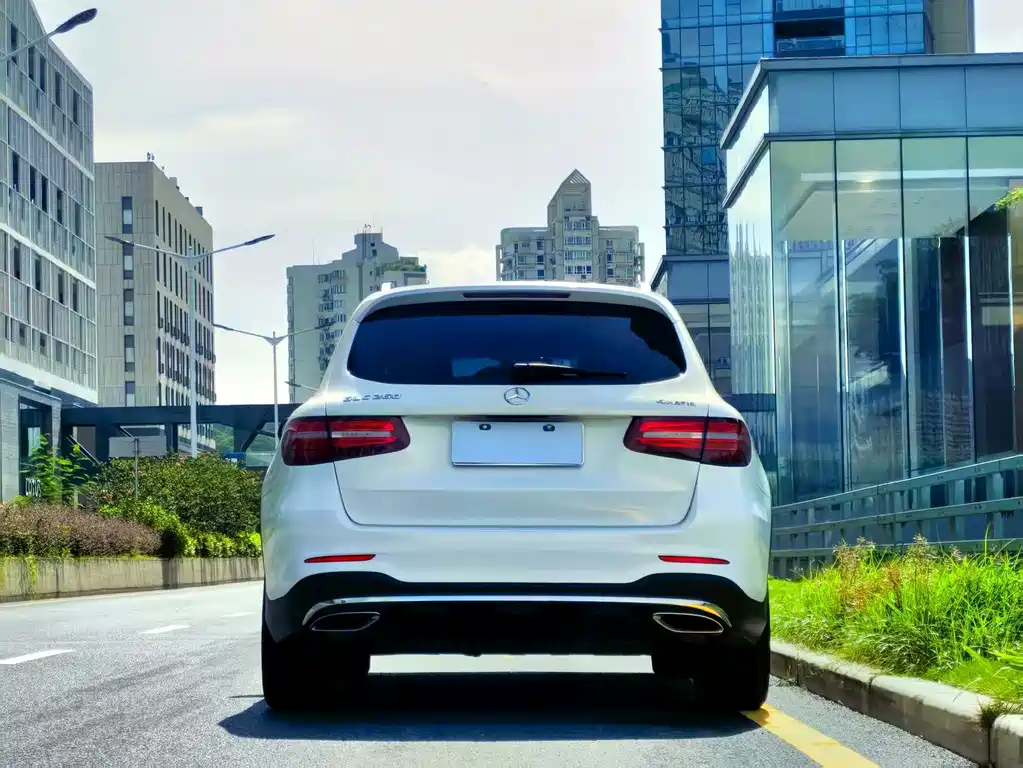 Mercedes-Benz GLC — миниатюра 5