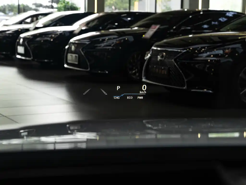 Lexus ES — миниатюра 25