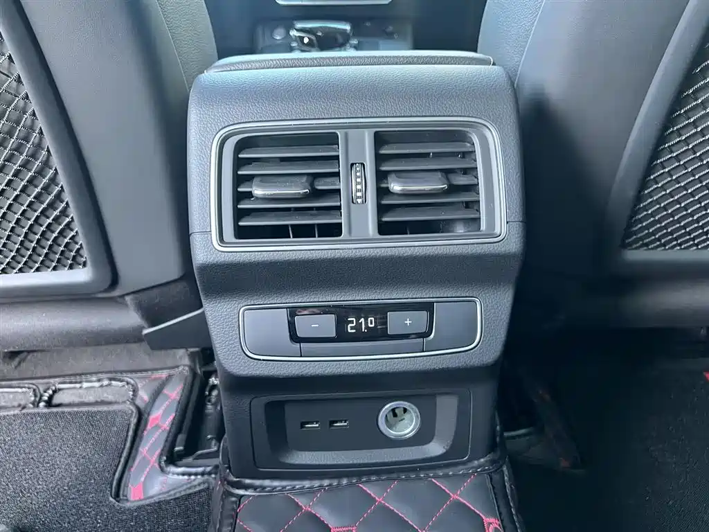 Audi Q5L — миниатюра 9