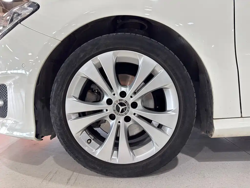 Mercedes-Benz B-Class — миниатюра 25