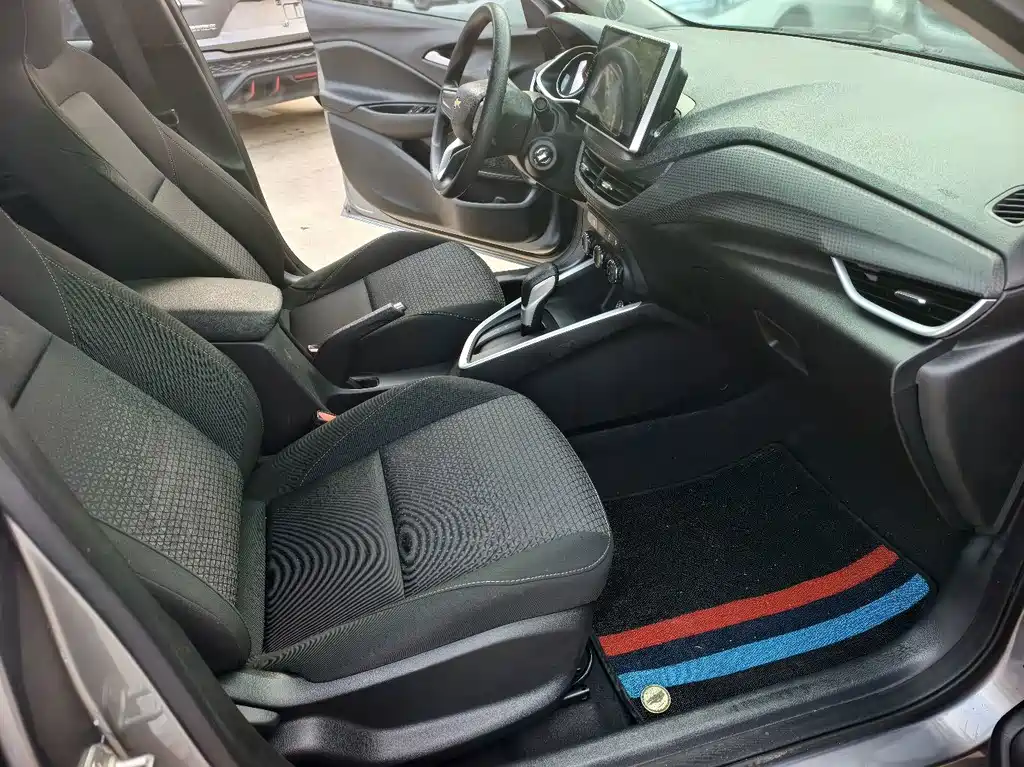 Chevrolet Cavalier — миниатюра 9