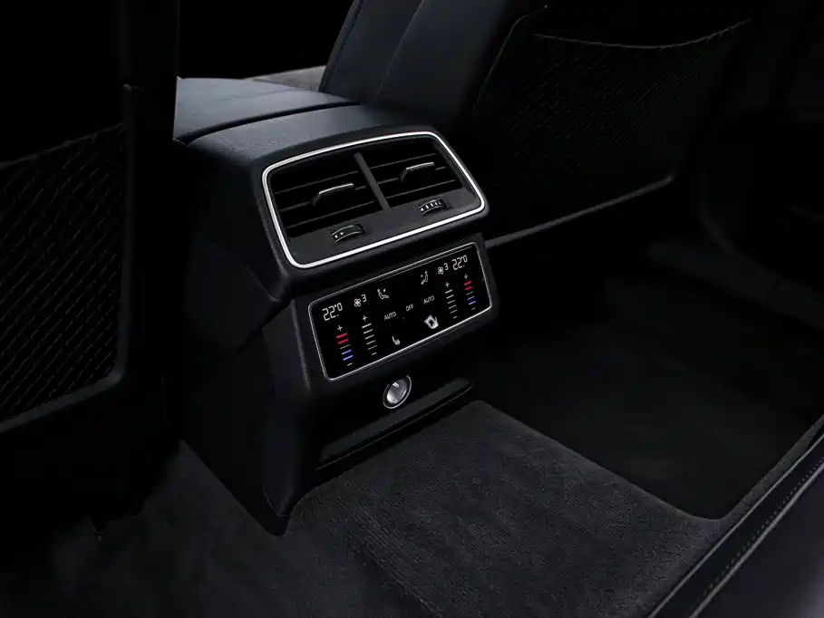 Audi A6L — миниатюра 16