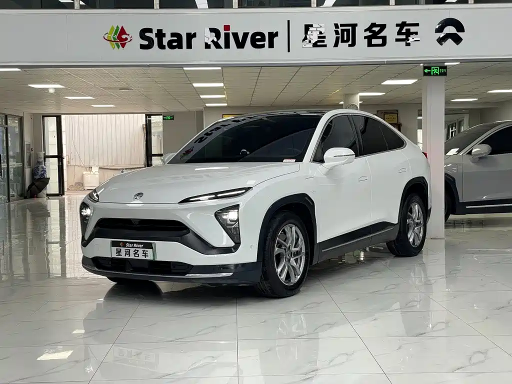 NIO EC6