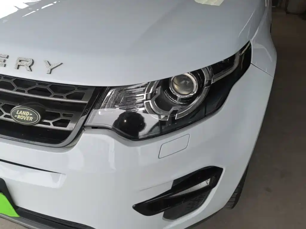 Land Rover Discovery Sport — миниатюра 24