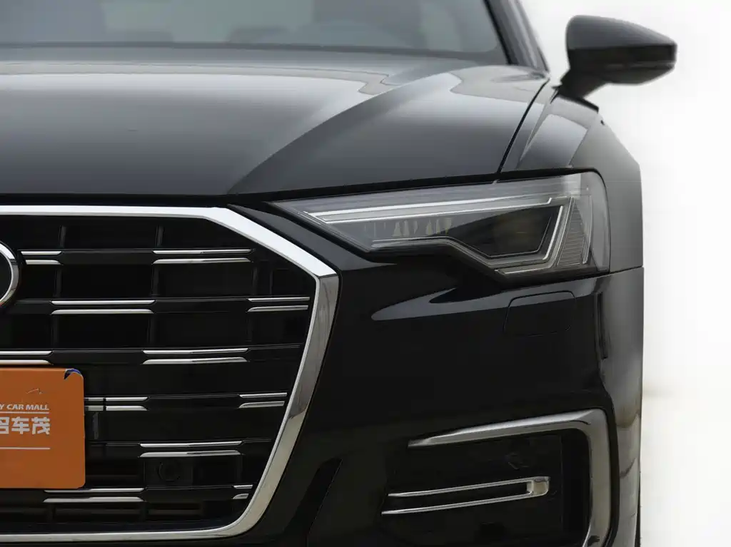 Audi A6L 2023 40 TFSI Luxury