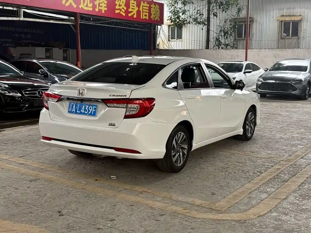 Honda Crider 2019 180Turbo CVT Luxury VI
