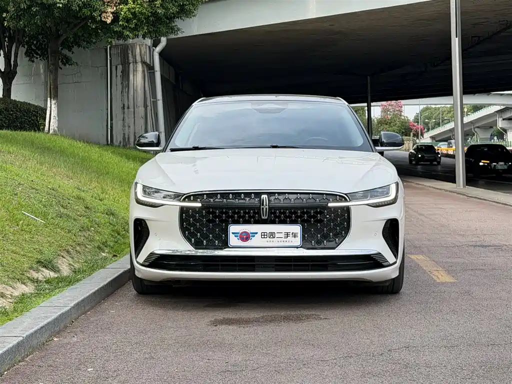 Lincoln Z 2025 2.0T