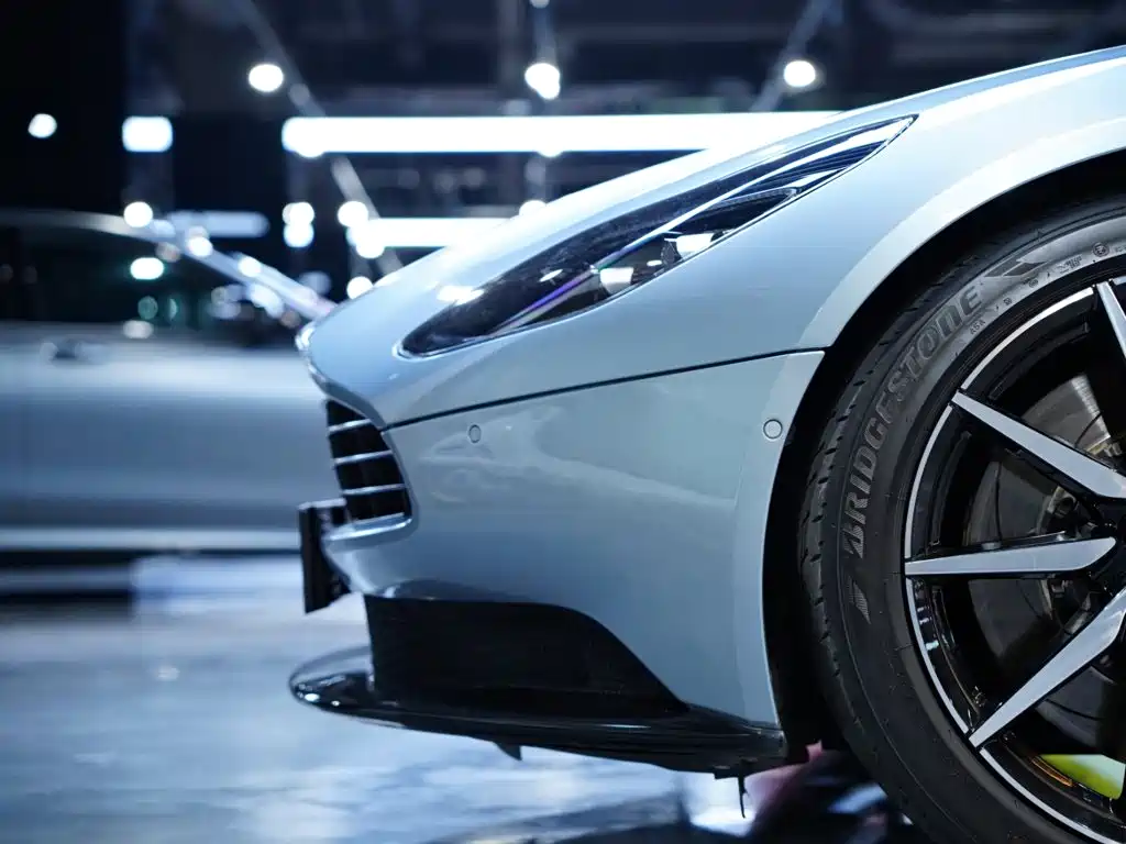 Aston Martin DB11 — миниатюра 44