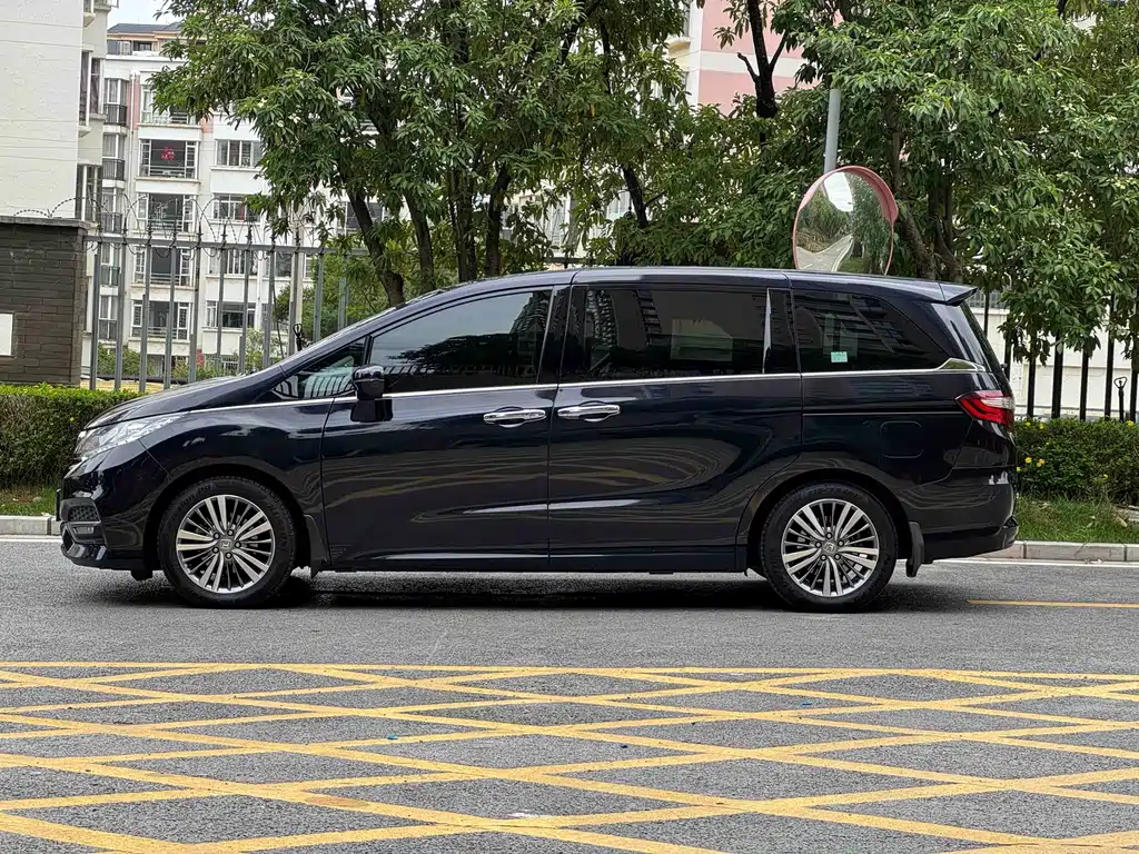 Honda Odyssey — фотографии объявления, Фото 11