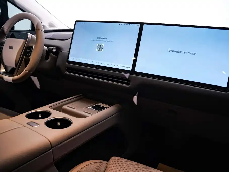 Li Auto Li i8 — миниатюра 30