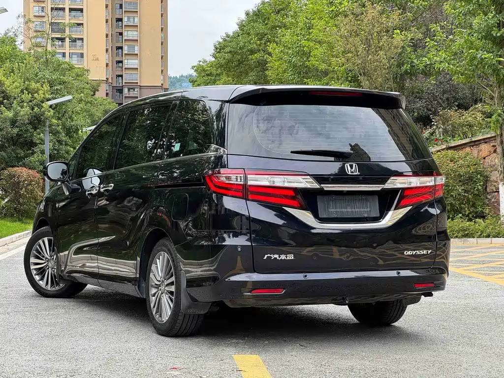 Honda Odyssey 2018 2.4L Luxury