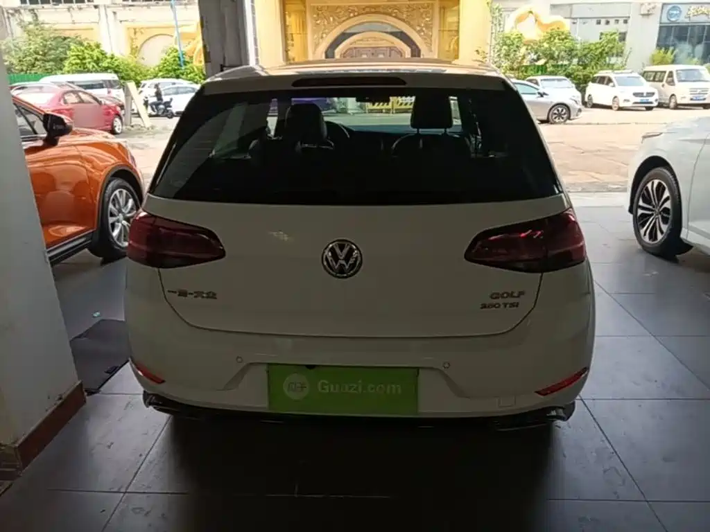 Volkswagen Golf — миниатюра 6