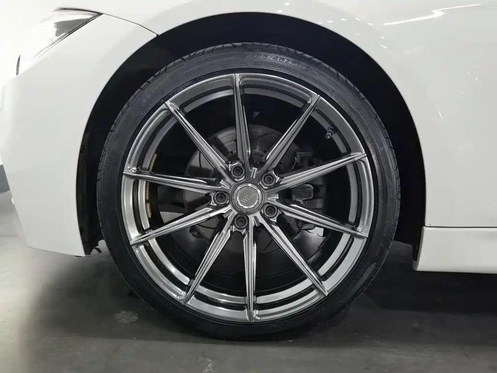 BMW 3 Series — миниатюра 17