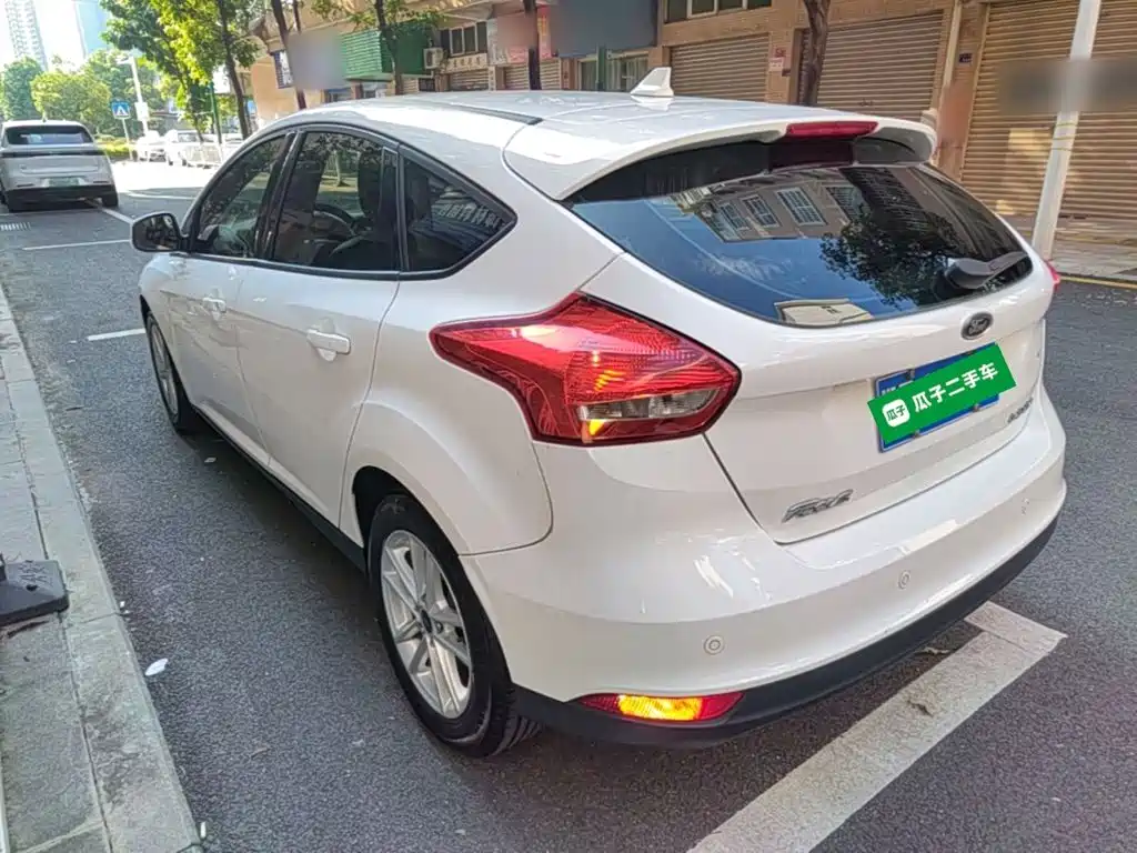 Ford Focus — миниатюра 5