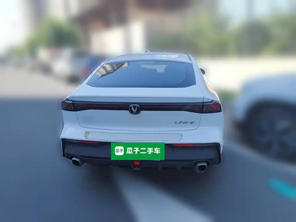 Changan UNI-V — миниатюра 3
