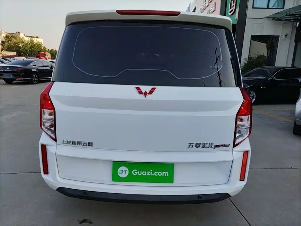 Wuling Hongguang PLUS — миниатюра 6