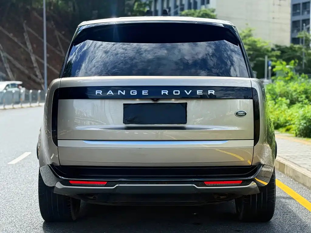 Land Rover Range Rover 2024 3.0 L6 400PS SV Long Wheelbase