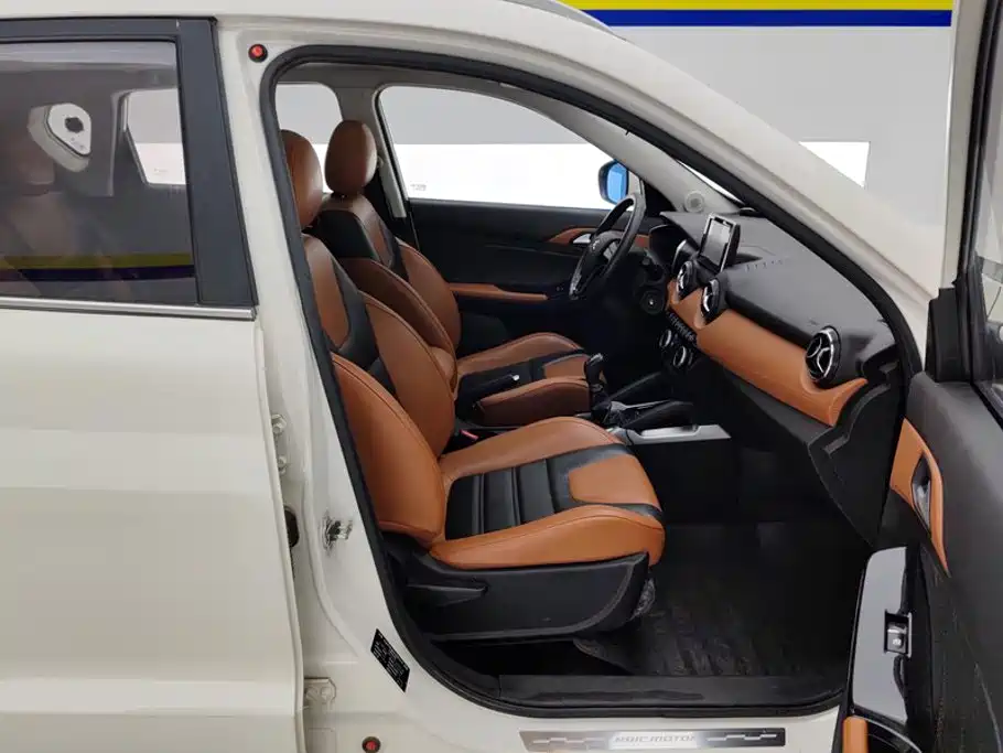 BAIC Senova X35 — миниатюра 8