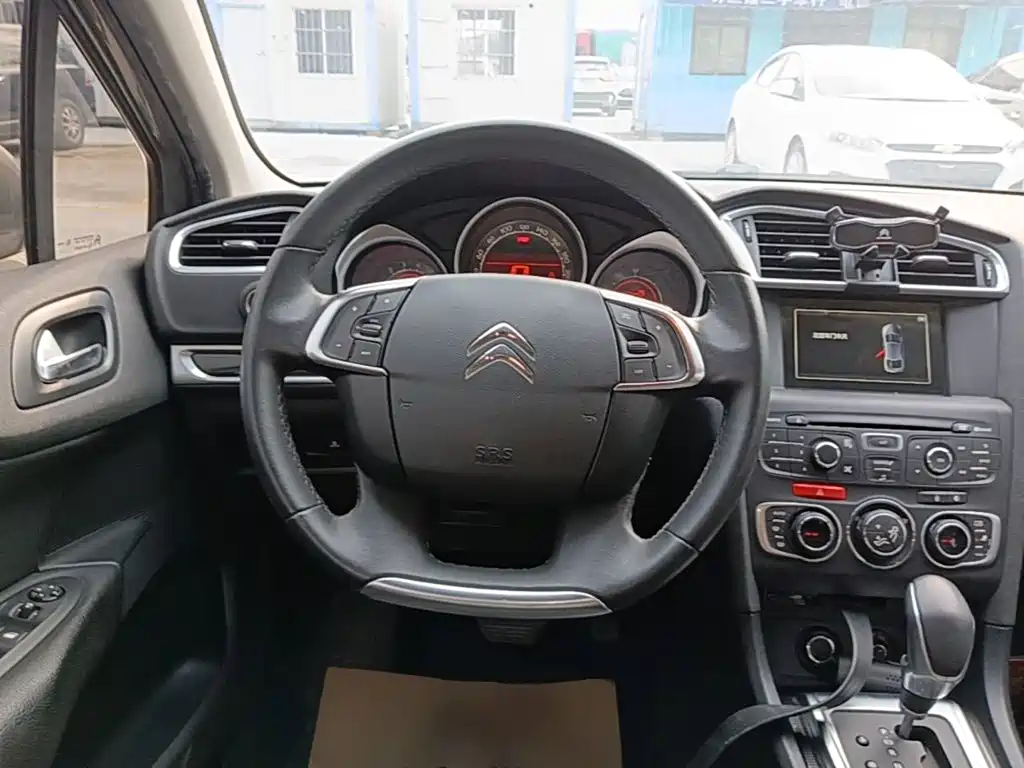 Citroen C4L — миниатюра 11