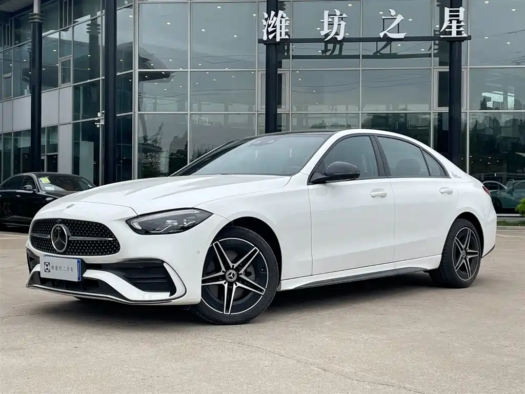 Mercedes-Benz C-Class 2024