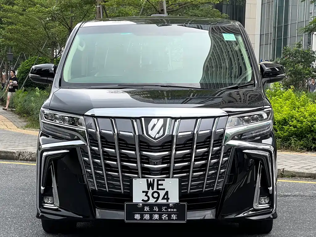 Toyota Alphard 2016